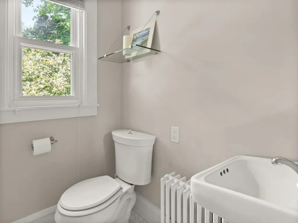 44 Thibault Parkway Burlington VT 05401