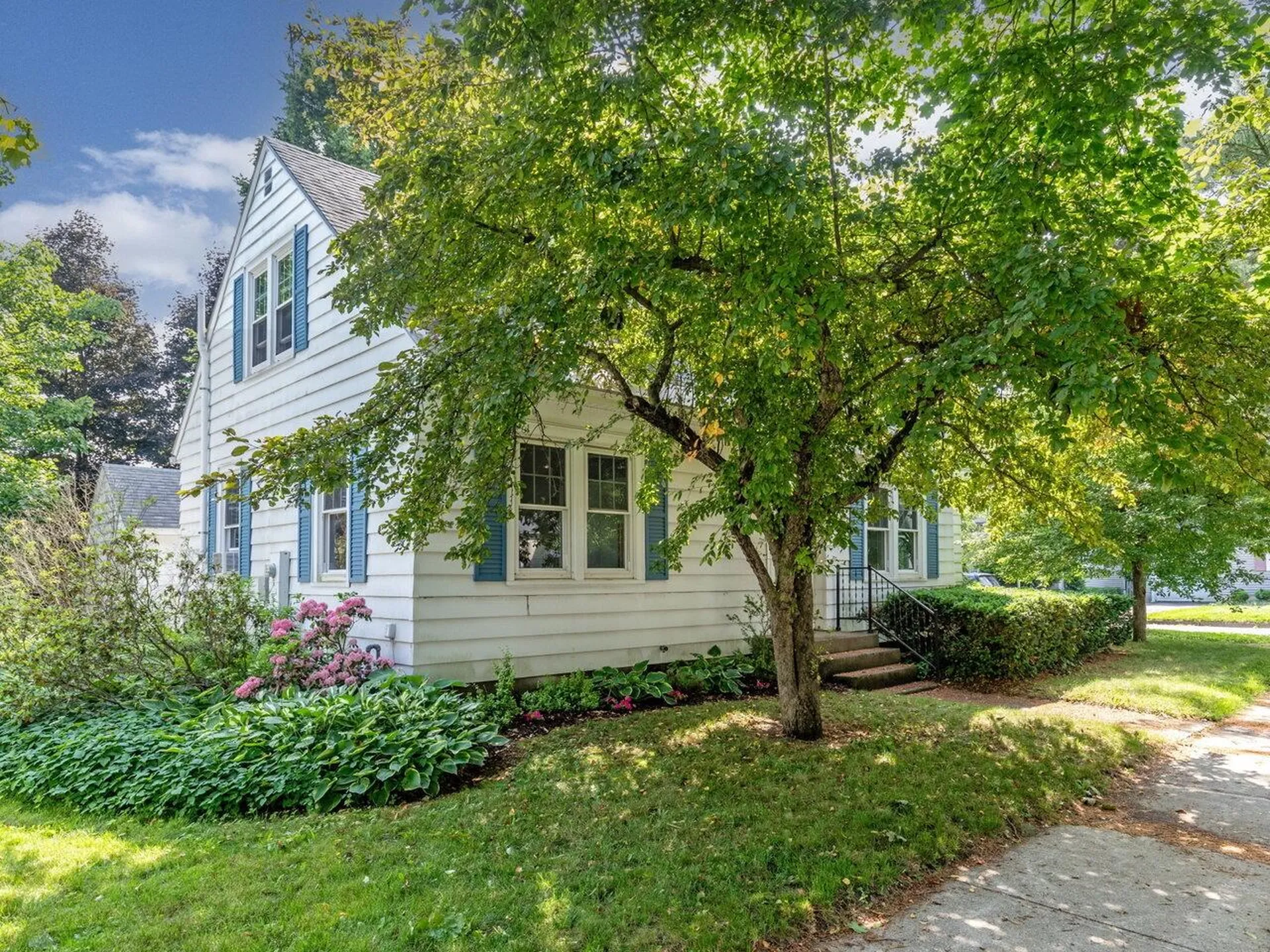 44 Thibault Parkway Burlington VT 05401