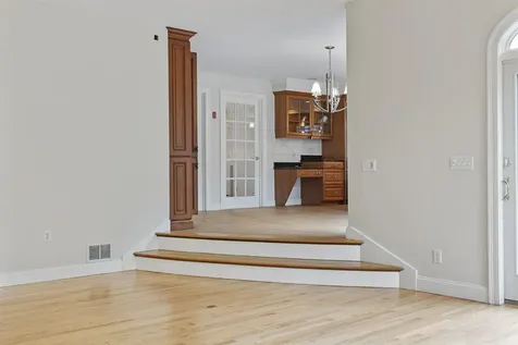 69 Exeter Road North Hampton NH 03862