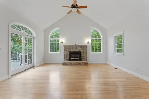 69 Exeter Road North Hampton NH 03862