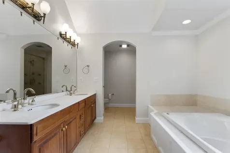 69 Exeter Road North Hampton NH 03862