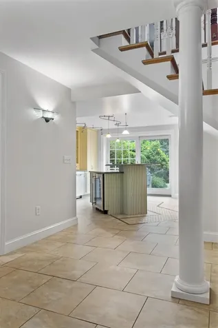69 Exeter Road North Hampton NH 03862