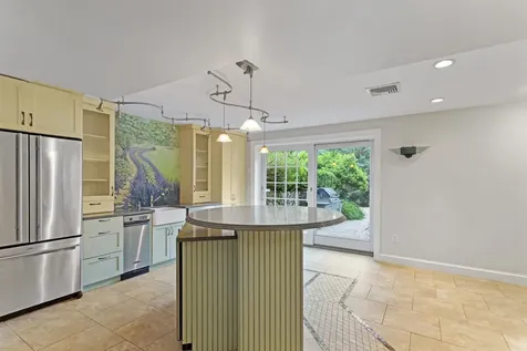 69 Exeter Road North Hampton NH 03862