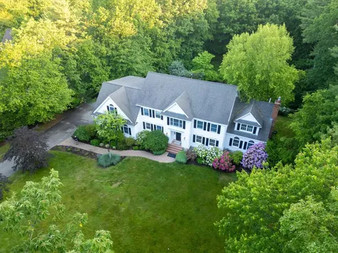 69 Exeter Road North Hampton NH 03862