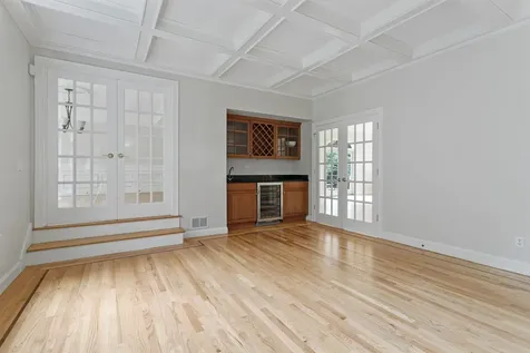 69 Exeter Road North Hampton NH 03862