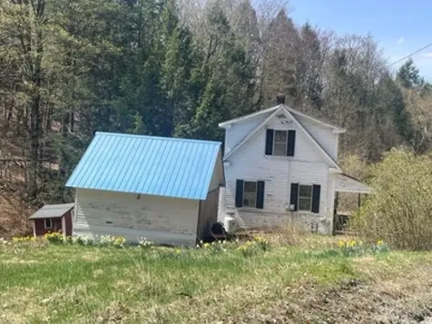 16 Jones Hill Road Newfane VT 05362