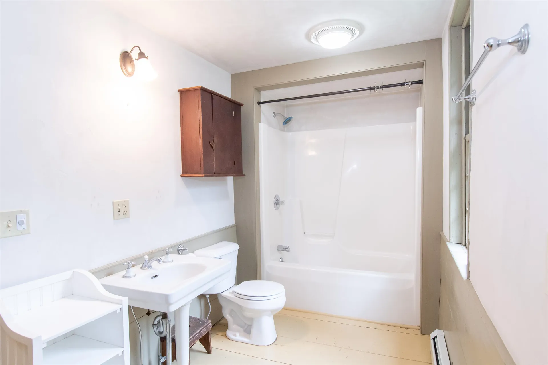 75 Lyon Road Royalton VT 05068