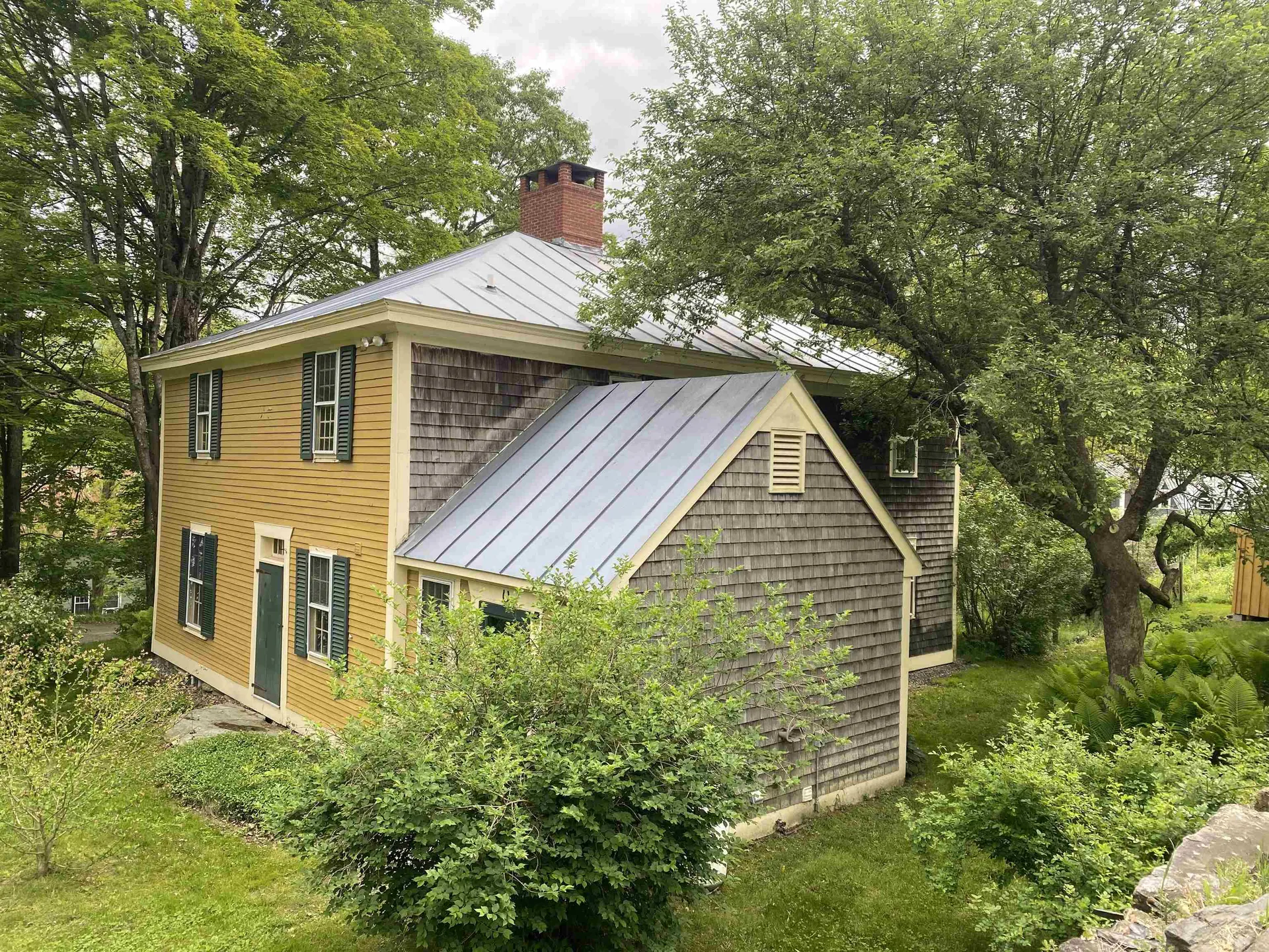 75 Lyon Road Royalton VT 05068