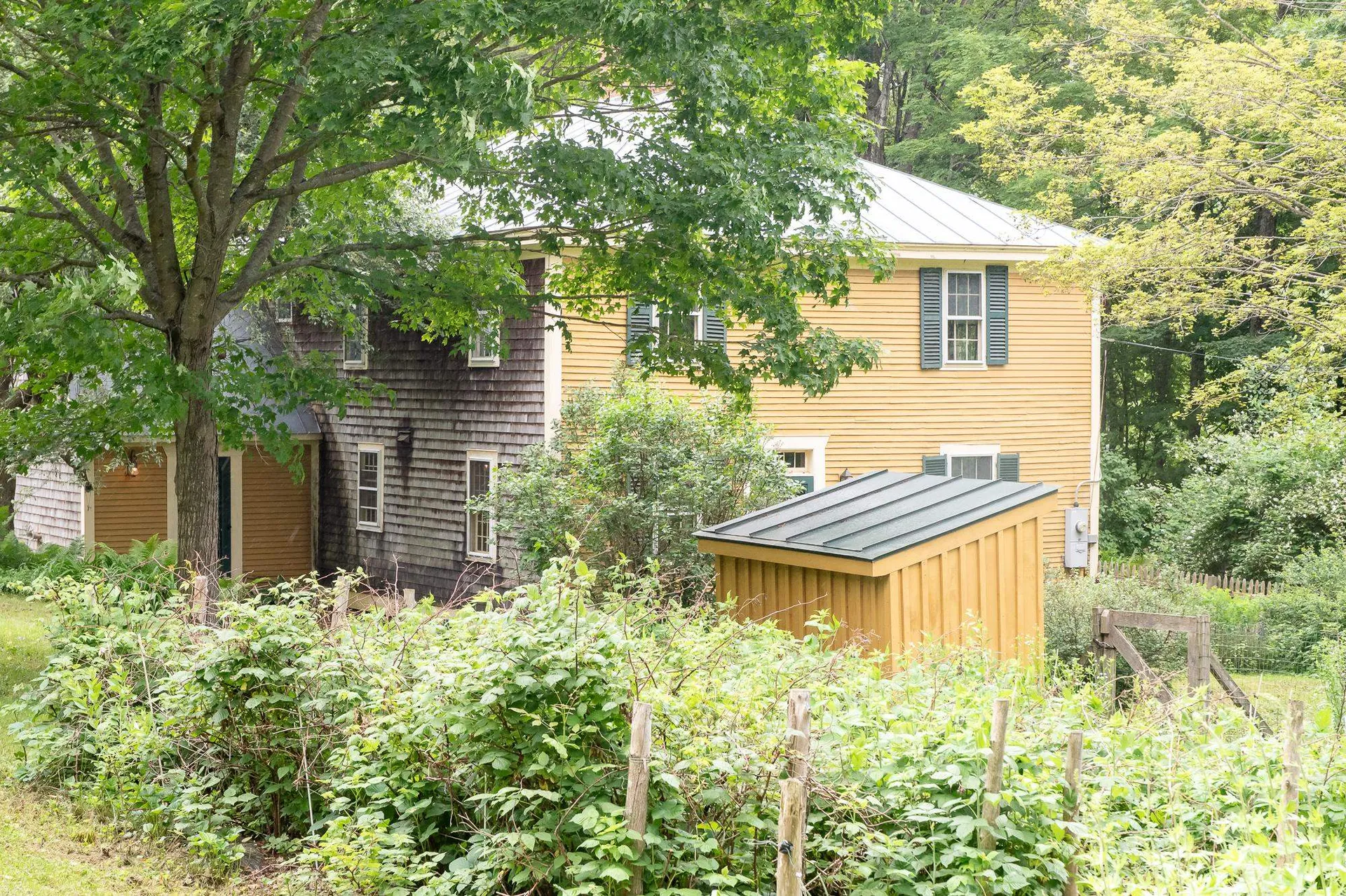 75 Lyon Road Royalton VT 05068