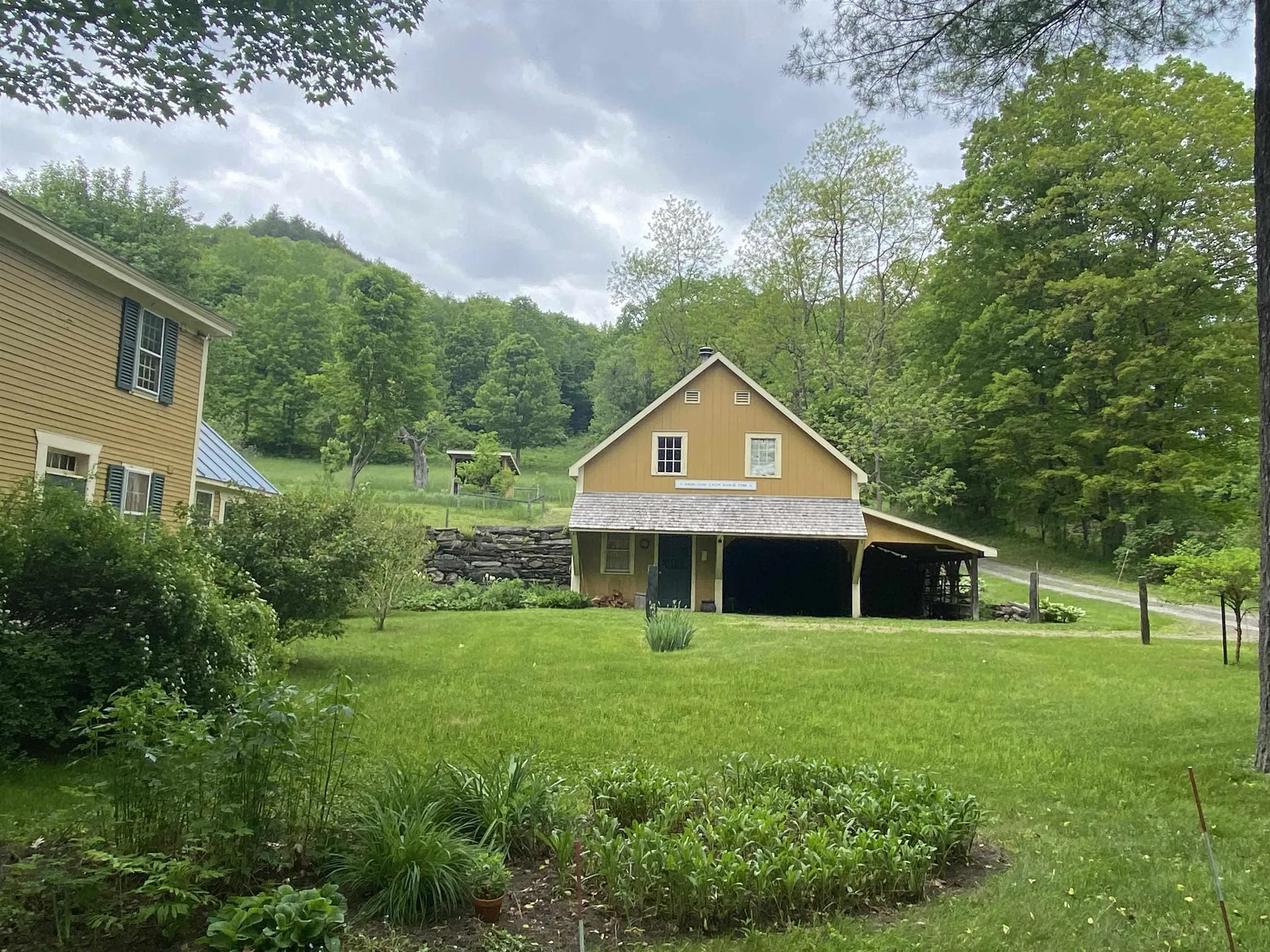 75 Lyon Road Royalton VT 05068