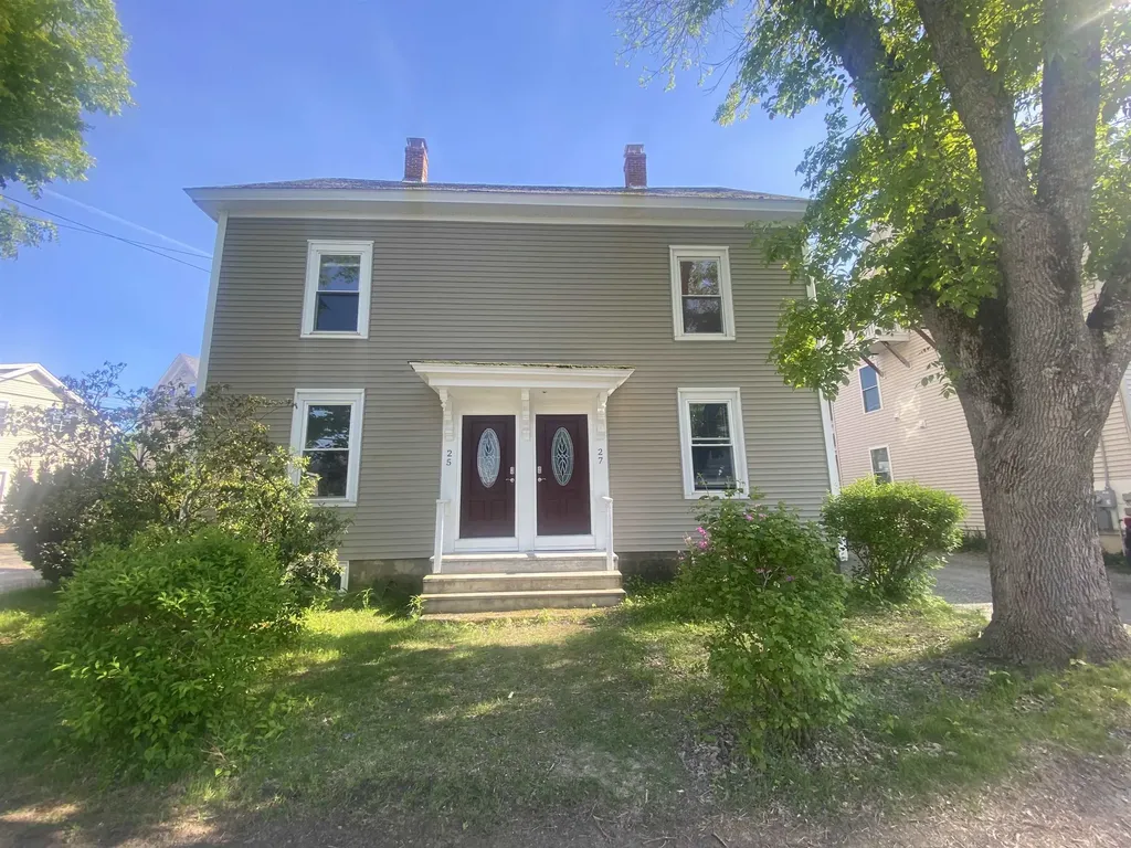 25 Elm Street Newmarket NH 03857