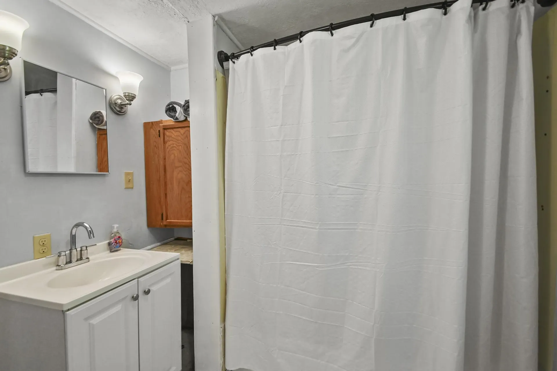 66 Squantum Road Jaffrey NH 03452
