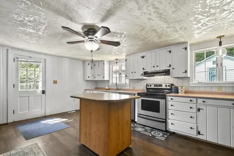 66 Squantum Road Jaffrey NH 03452