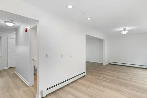 38 Abbey Road Brentwood NH 03833
