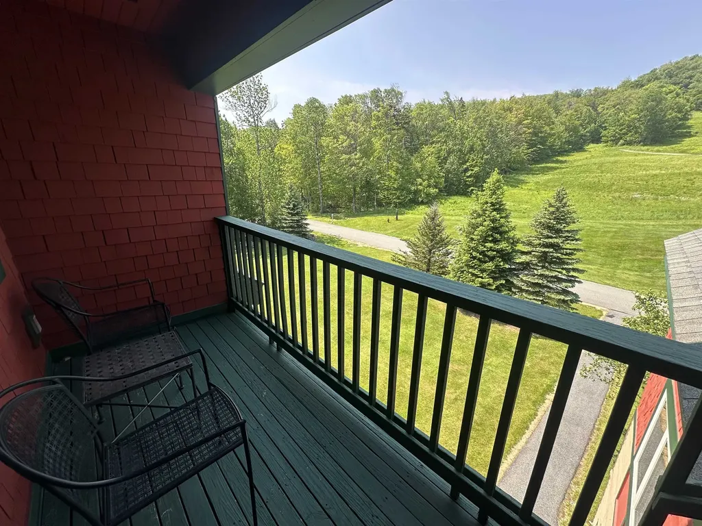 315, Qtr 1 89 Grand Summit Way Dover VT 05356