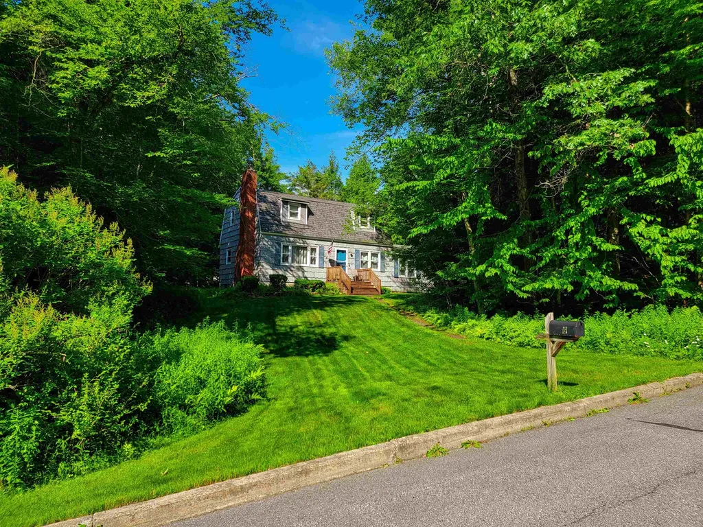 6 Cypress Lane Essex VT 05452