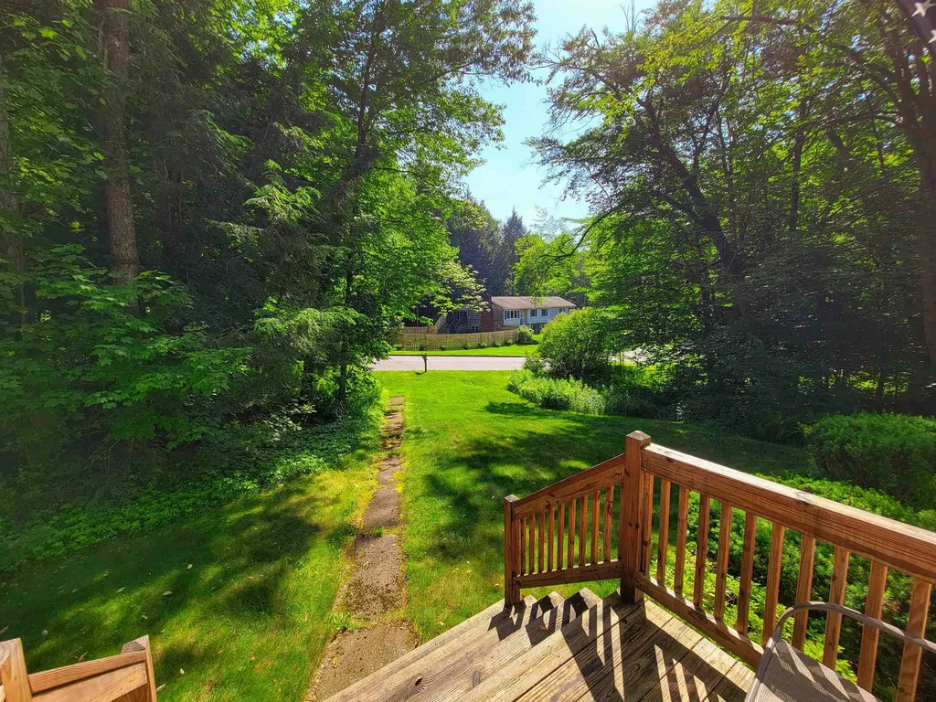 6 Cypress Lane Essex VT 05452