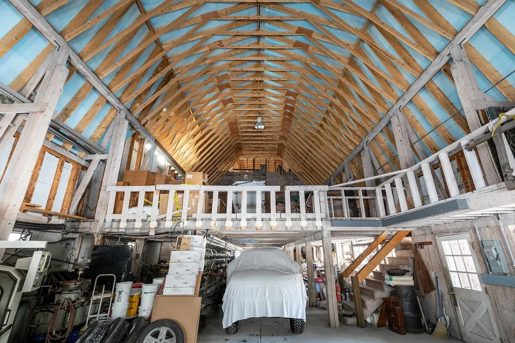 340 Melendy Hill Road Londonderry VT 05155