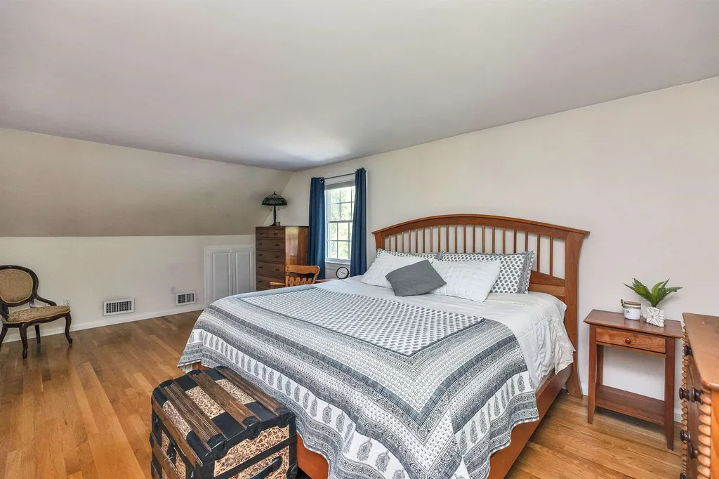 401 Woodcrest Court Manchester NH 03109