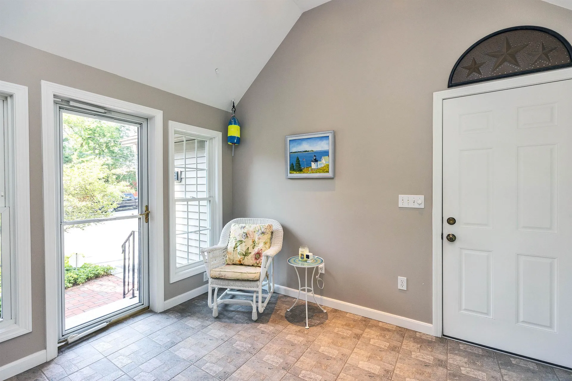 401 Woodcrest Court Manchester NH 03109