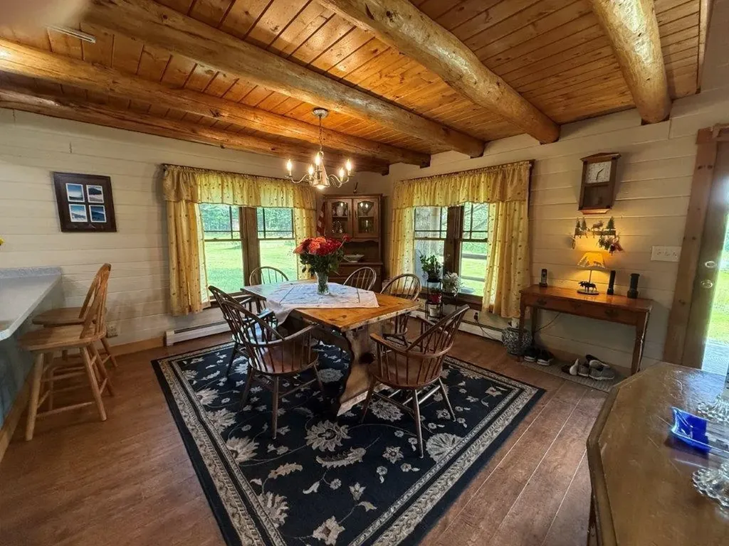 25 Rogers Way Canaan NH 03741