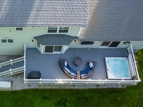 9 Deerhaven Drive Exeter NH 03833