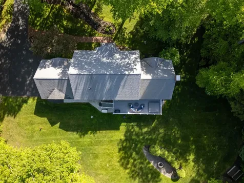 9 Deerhaven Drive Exeter NH 03833