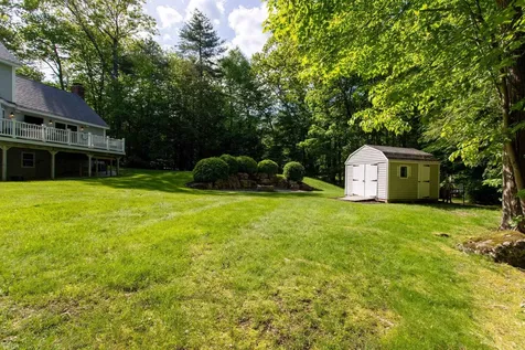 9 Deerhaven Drive Exeter NH 03833