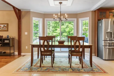 9 Deerhaven Drive Exeter NH 03833