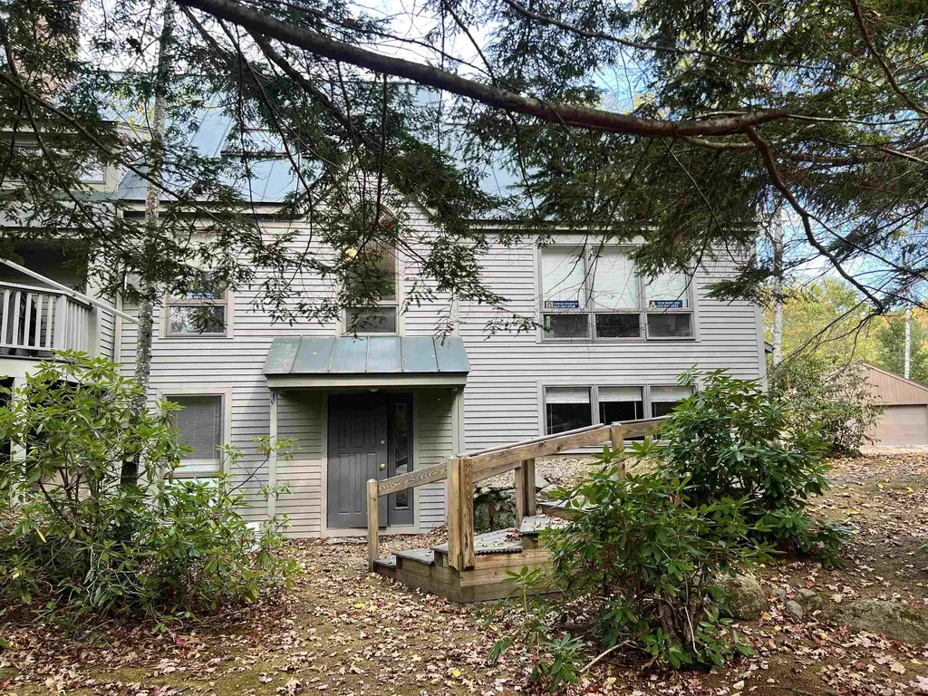 18B Pioneer Point Grantham NH 03753