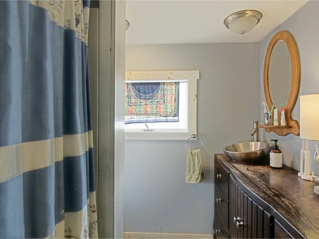 14312 Route 116 Hinesburg VT 05461