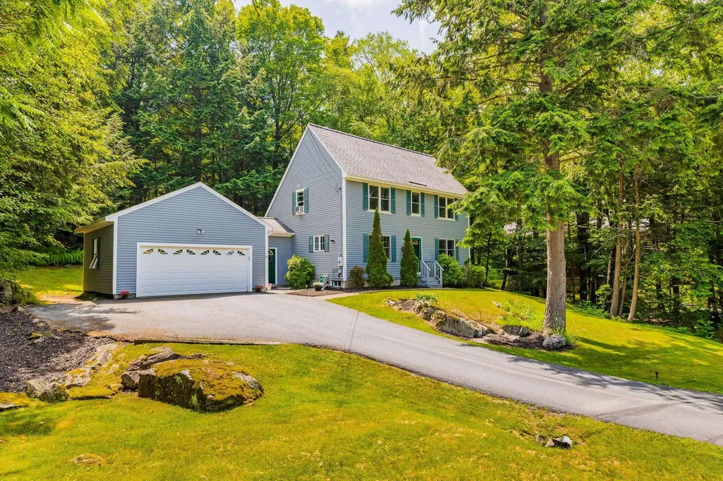 22 Wellington Circle Lebanon NH 03766