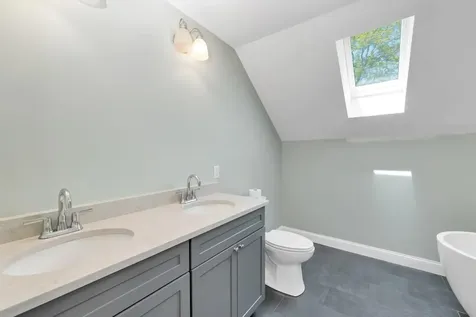 53 Richards Way Farmington NH 03835