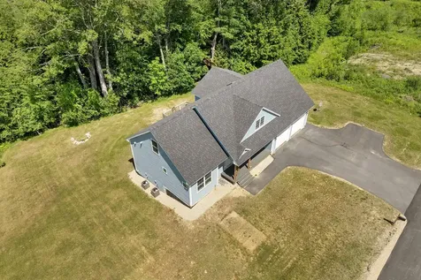 53 Richards Way Farmington NH 03835