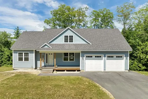 53 Richards Way Farmington NH 03835