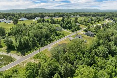 53 Richards Way Farmington NH 03835