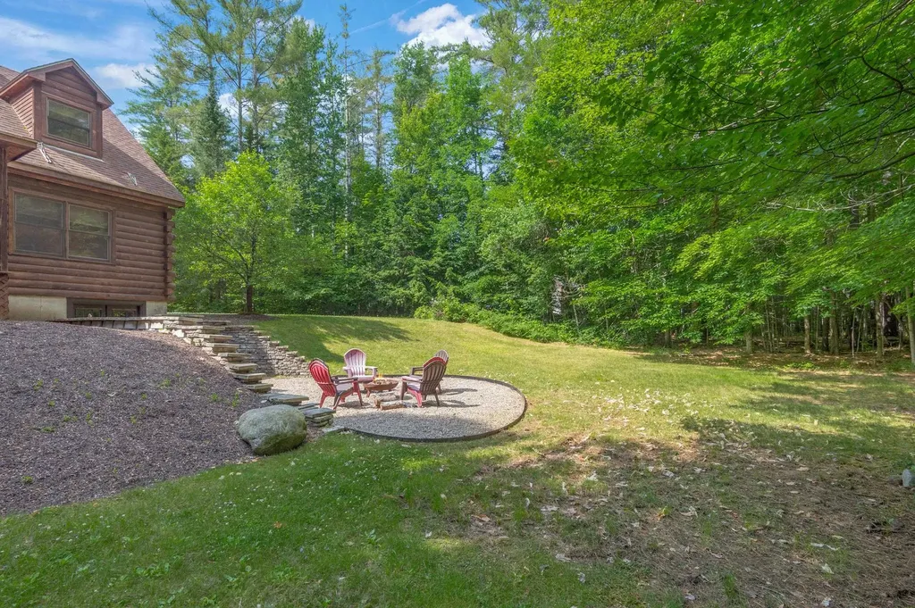 104 Rolling Ridge Road Bartlett NH 03812