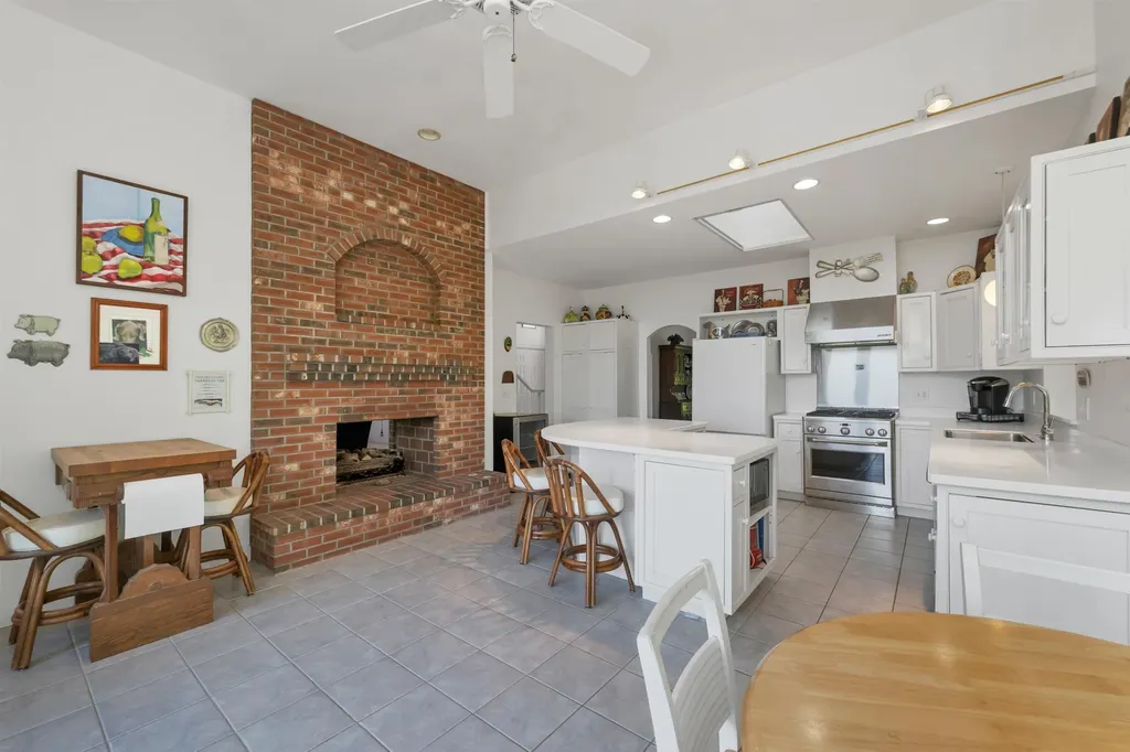 58 Kearsarge Road New London NH 03257