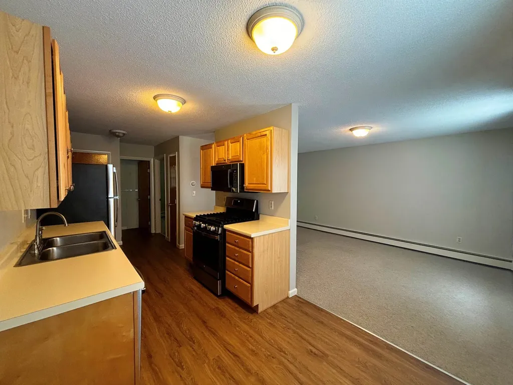 87 Winnacunnet Road Hampton NH 03842