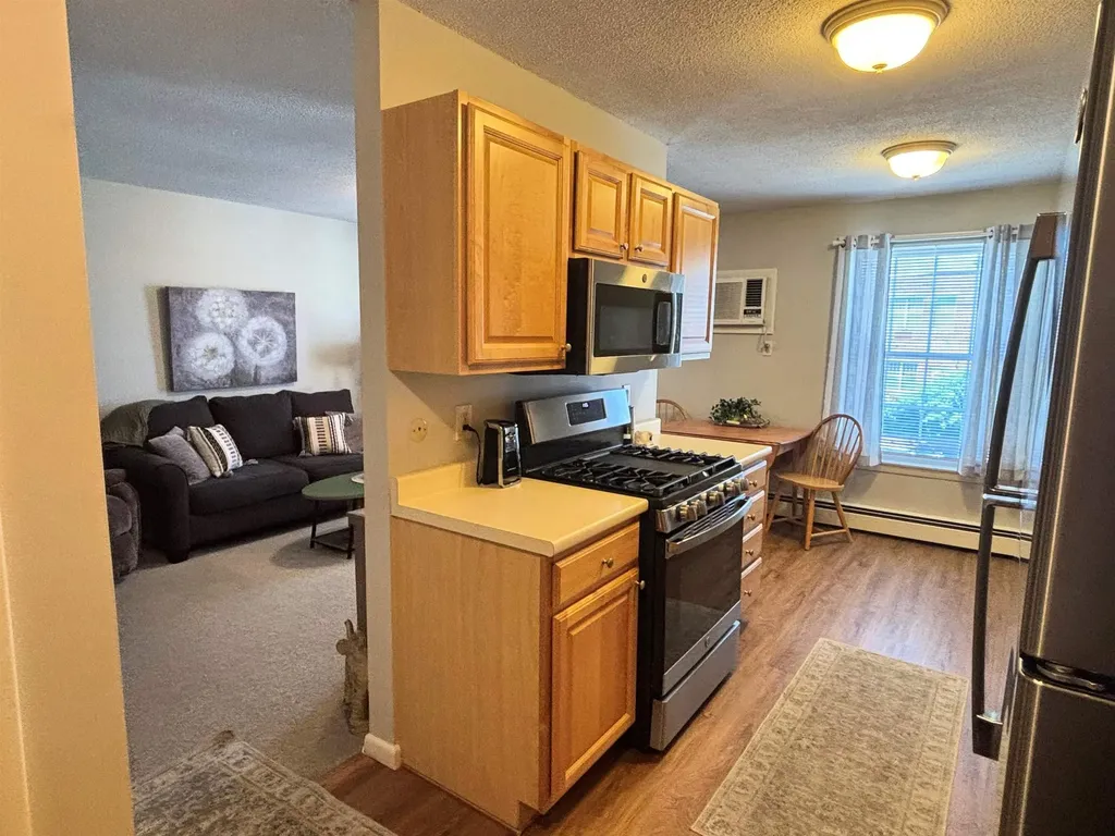 87 Winnacunnet Road Hampton NH 03842