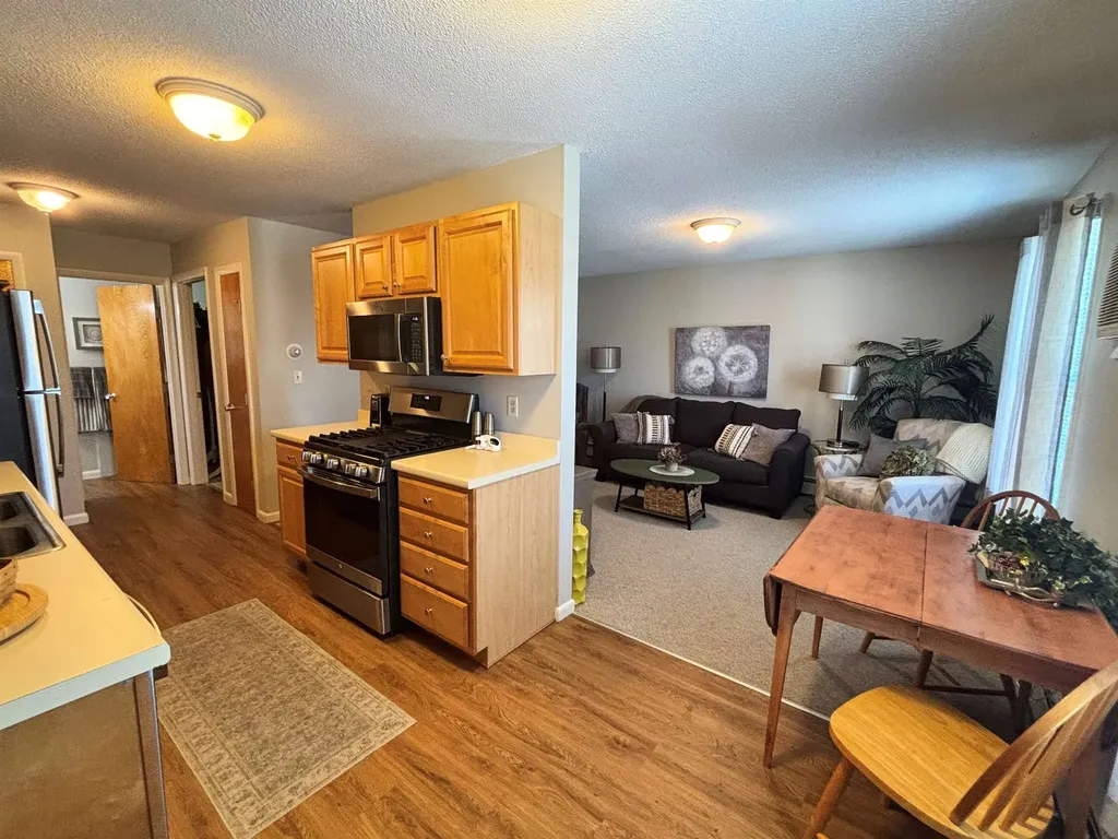 87 Winnacunnet Road Hampton NH 03842