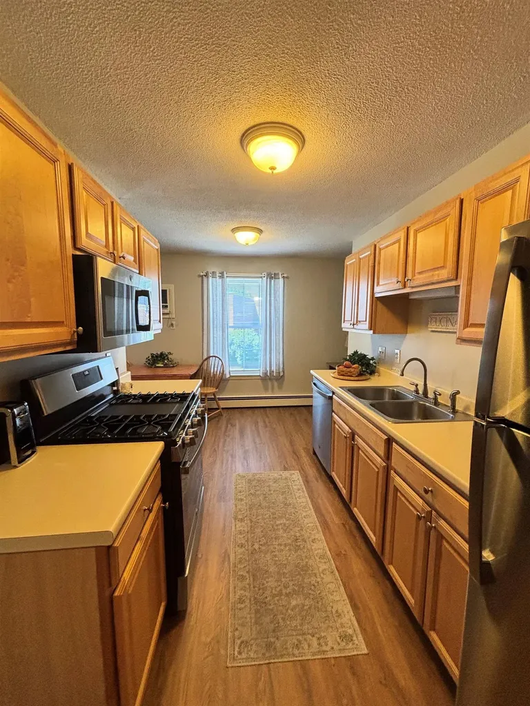 87 Winnacunnet Road Hampton NH 03842