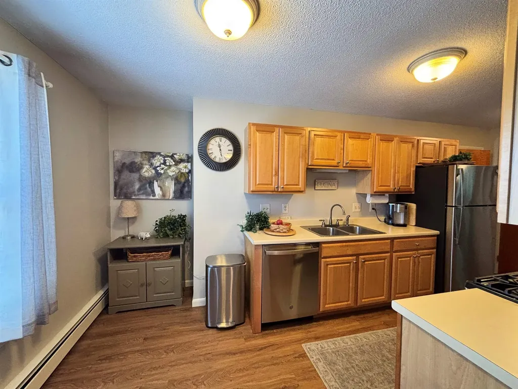 87 Winnacunnet Road Hampton NH 03842