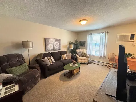 87 Winnacunnet Road Hampton NH 03842