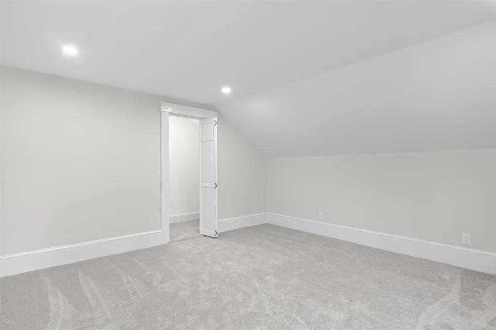 71 Plummer Hill Road Belmont NH 03220