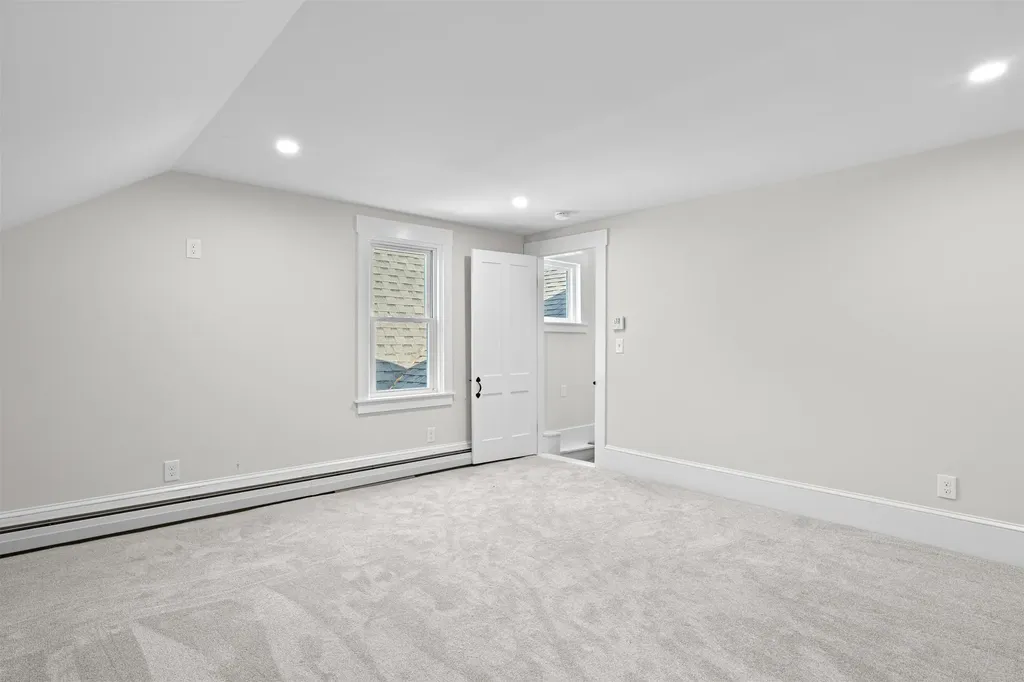 71 Plummer Hill Road Belmont NH 03220