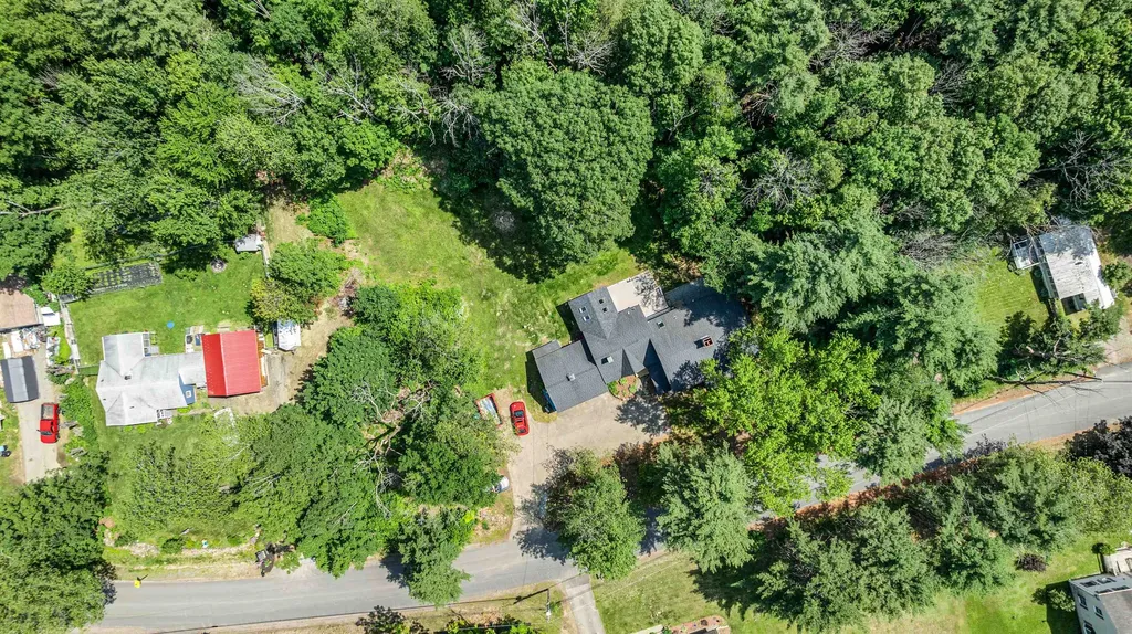 71 Plummer Hill Road Belmont NH 03220