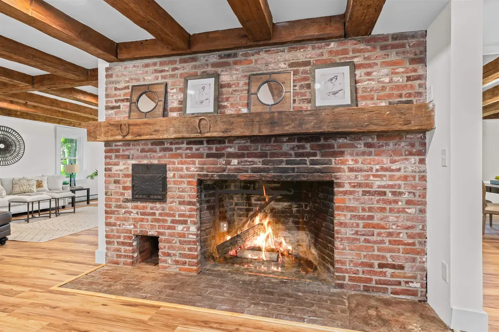 71 Plummer Hill Road Belmont NH 03220