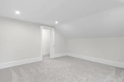 71 Plummer Hill Road Belmont NH 03220
