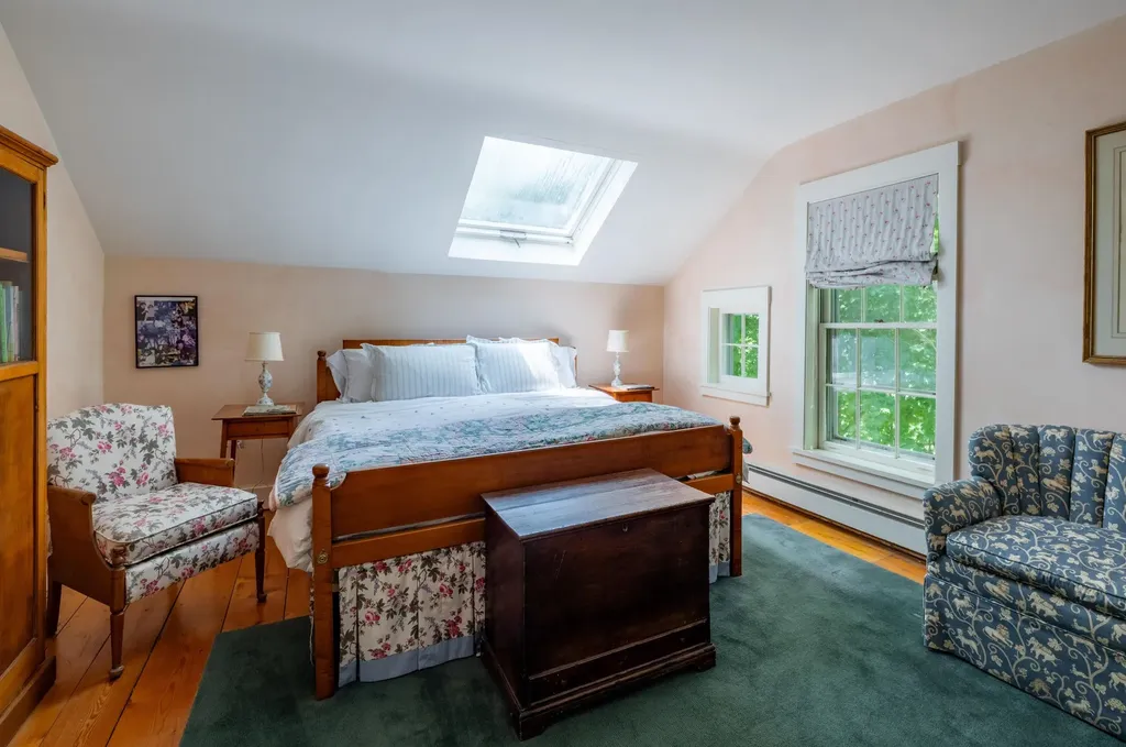 1028 Converse Bay Road Charlotte VT 05445-0000